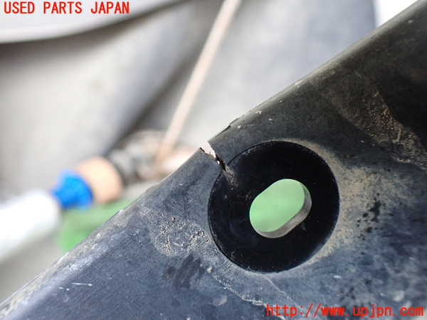 1UPJ-23371450]デリカ スペースギア(PD6W)右フロントマッドガード(泥除け) 中古_m0002.jpg