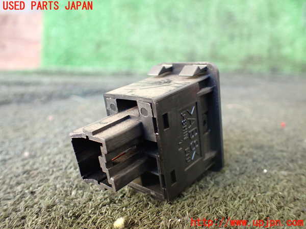 1UPJ-23376306]デリカ スペースギア(PD6W)スイッチ1（A／TMODE） 中古_m0002.jpg