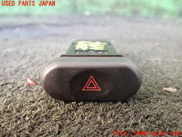 5UPJ-23376290]デリカ スペースギア(PD6W)ハザードスイッチ 中古_m0001.jpg