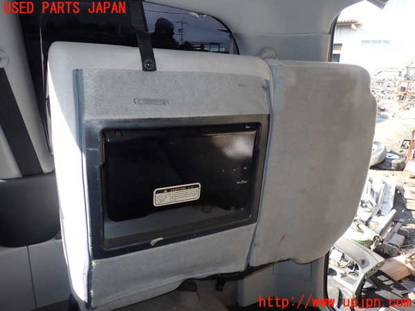 1UPJ-23377235]デリカ スペースギア(PD6W)右3列目シート 中古_m0004.jpg