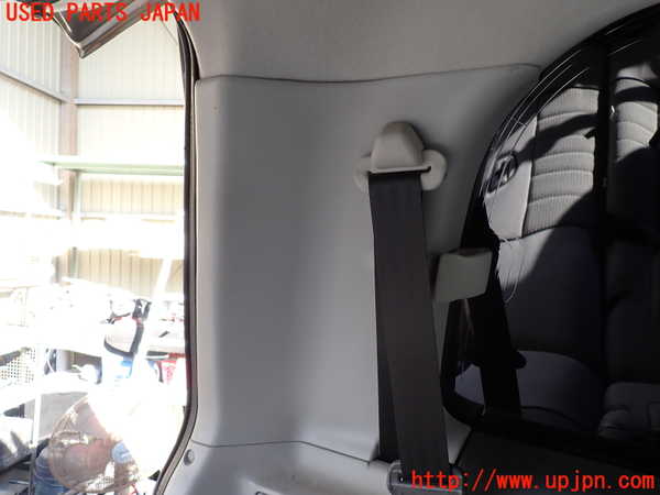 1UPJ-23377680]デリカ スペースギア(PD6W)左リアピラートリム 中古_m0003.jpg