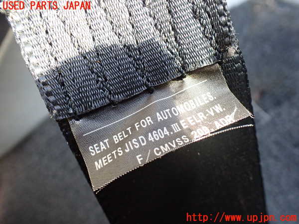 1UPJ-23377075]デリカ スペースギア(PD6W)助手席シートベルト 中古_m0002.jpg