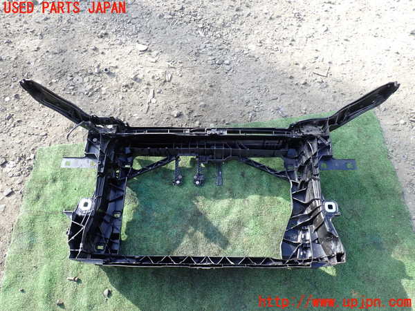 1UPJ-23381041]アウディ・A3 スポーツバック e-トロン(8VCUK)コアサポート 中古_m0004.jpg
