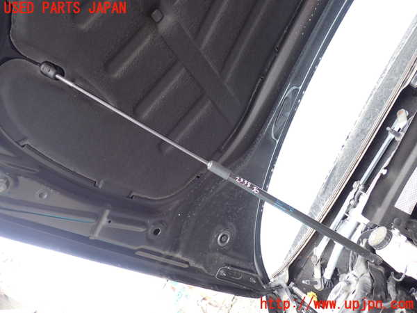 1UPJ-23381068]アウディ・A3 スポーツバック e-トロン(8VCUK)ボンネットダンパー 中古_m0001.jpg