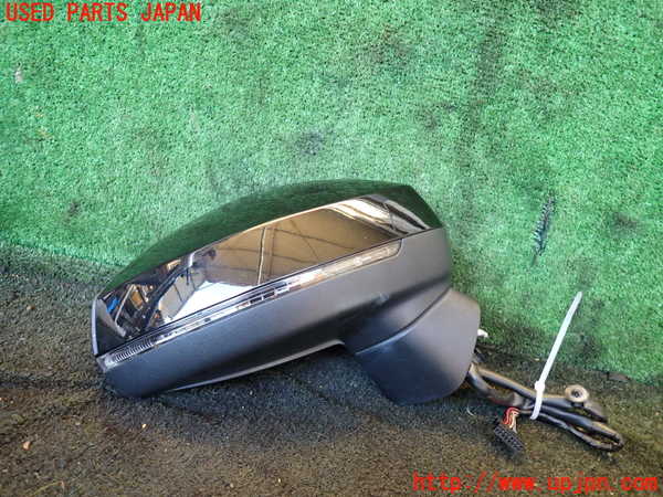 1UPJ-23381210]アウディ・A3 スポーツバック e-トロン(8VCUK)右ドアミラー 中古_m0001.jpg