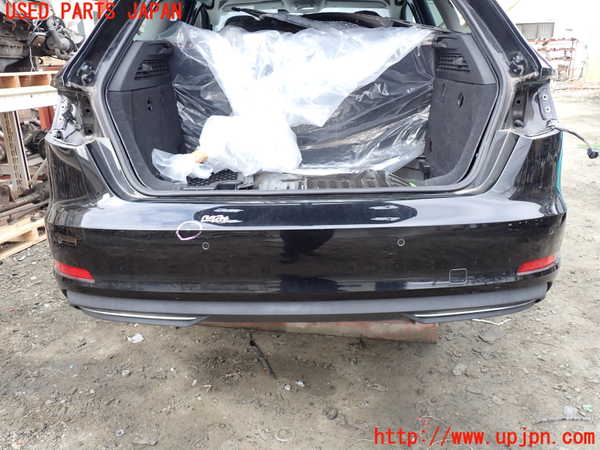 1UPJ-23381610]アウディ・A3 スポーツバック e-トロン(8VCUK)リアバンパー 中古_m0001.jpg