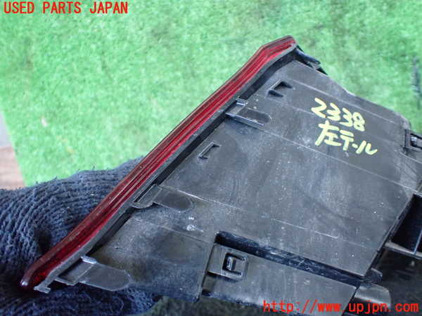 1UPJ-23381536]アウディ・A3 スポーツバック e-トロン(8VCUK)左テールランプ 中古_m0004.jpg