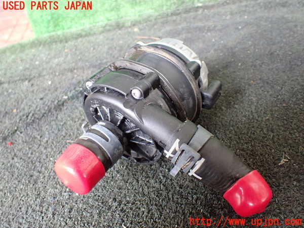 1UPJ-23382110]アウディ・A3 スポーツバック e-トロン(8VCUK)ウォーターポンプ 中古_m0002.jpg