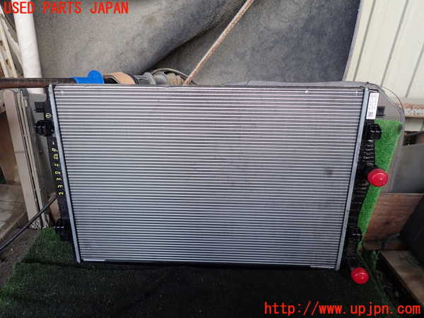 1UPJ-23382321]アウディ・A3 スポーツバック e-トロン(8VCUK)ラジエーター1 中古_m0001.jpg