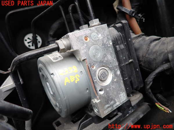 1UPJ-23384040]アウディ・A3 スポーツバック e-トロン(8VCUK)ABSアクチュエーター 中古_m0001.jpg