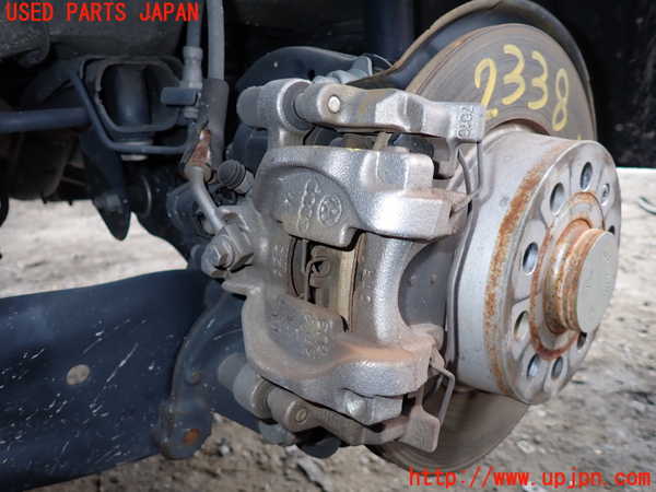 1UPJ-23384095]アウディ・A3 スポーツバック e-トロン(8VCUK)左リアキャリパー 中古_m0001.jpg