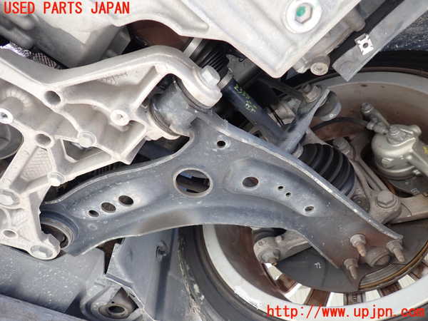 1UPJ-23385186]アウディ・A3 スポーツバック e-トロン(8VCUK)左フロントロアアーム1 中古_m0002.jpg