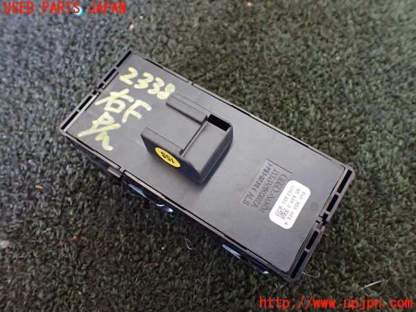 1UPJ-23386240]アウディ・A3 スポーツバック e-トロン(8VCUK)右前パワーウィンドウスイッチ 中古_m0002.jpg