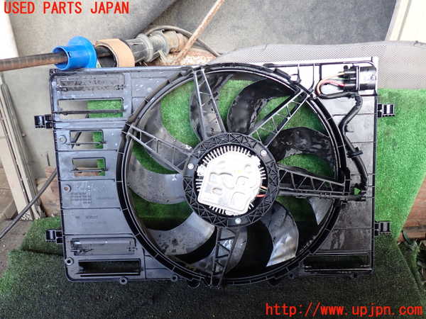 1UPJ-23386836]アウディ・A3 スポーツバック e-トロン(8VCUK)電動ファン1 中古_m0002.jpg