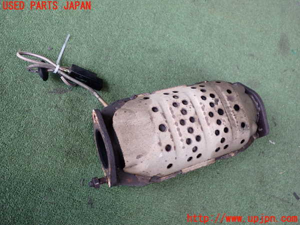 2UPJ-23392661]シルビア(KS13)触媒1 中古_m0002.jpg