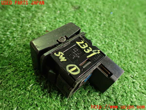 2UPJ-23396306]シルビア(KS13)スイッチ1 中古_m0002.jpg