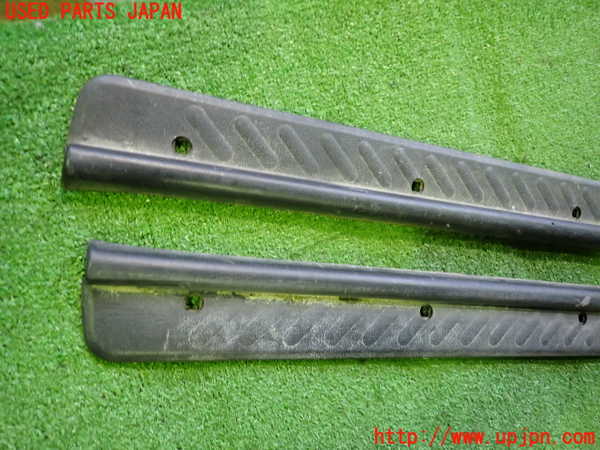 5UPJ-23397740]シルビア(KS13)スカッフプレート 中古_m0003.jpg