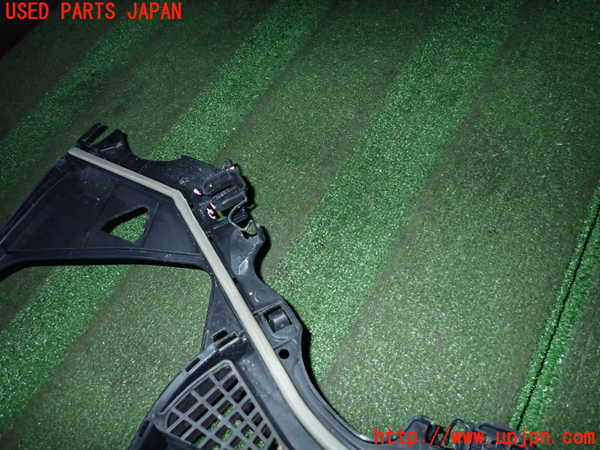 2UPJ-23401190]ベンツ B200 d W247(247012)カウルトップ 中古_m0005.jpg