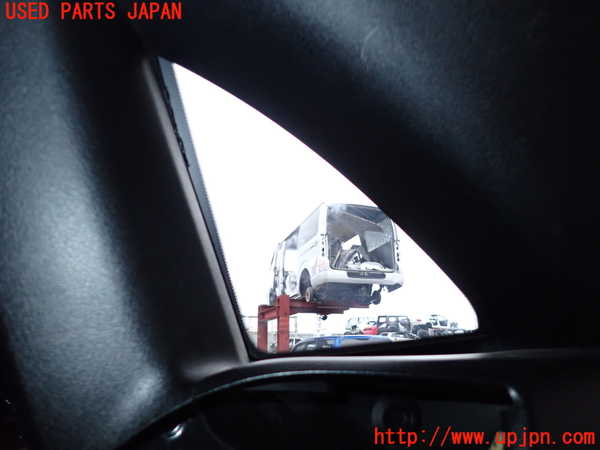 2UPJ-23401380]ベンツ B200 d W247(247012)右クォーターガラス (43R-006723) 中古_m0002.jpg