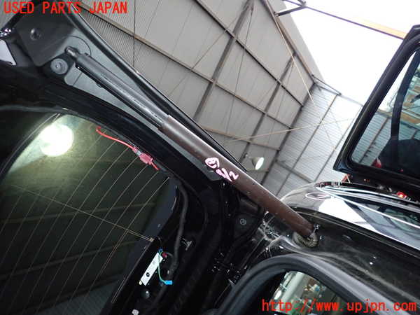 2UPJ-23401584]ベンツ B200 d W247(247012)リアゲートダンパー 中古_m0001.jpg