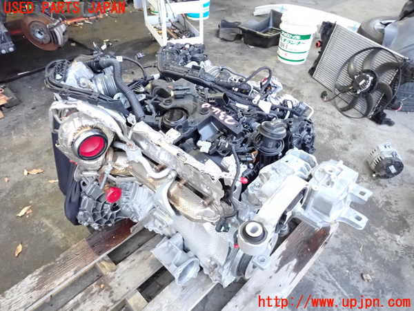 2UPJ-23402010]ベンツ B200 d(247012)エンジン 654 中古_m0002.jpg