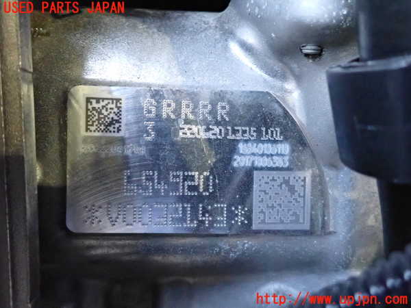 2UPJ-23402010]ベンツ B200 d(247012)エンジン 654 中古_m0003.jpg