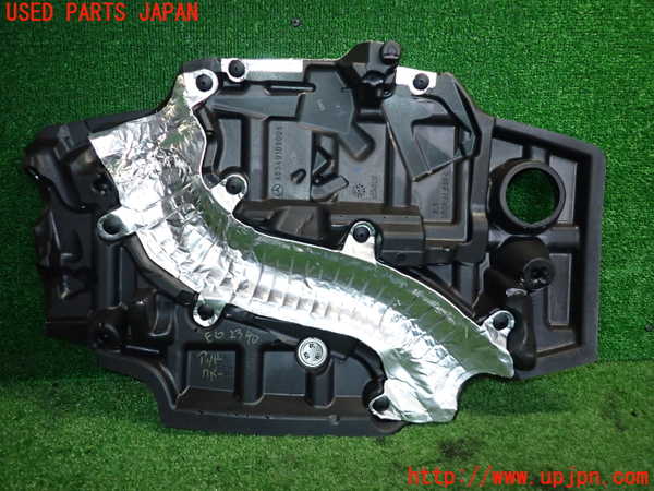 2UPJ-23402160]ベンツ B200 d W247(247012)エンジンアッパーカバー 中古_m0002.jpg