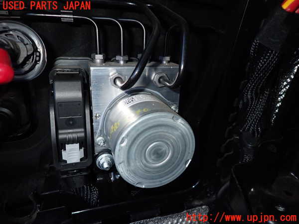 2UPJ-23404040]ベンツ B200 d W247(247012)ABSアクチュエーター 中古_m0001.jpg