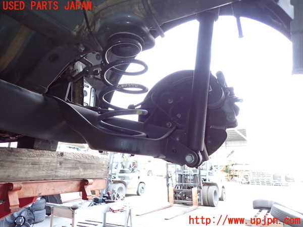 2UPJ-23405380]ベンツ B200 d W247(247012)リアアクスルビーム 中古_m0003.jpg