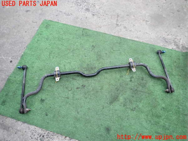 5UPJ-23405440]ベンツ B200 d W247(247012)フロントスタビライザー 中古_m0003.jpg