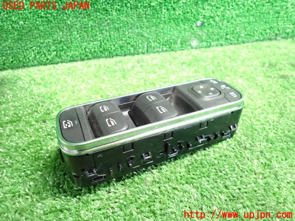 2UPJ-23406240]ベンツ B200 d W247(247012)右前パワーウィンドウスイッチ 中古_m0001.jpg