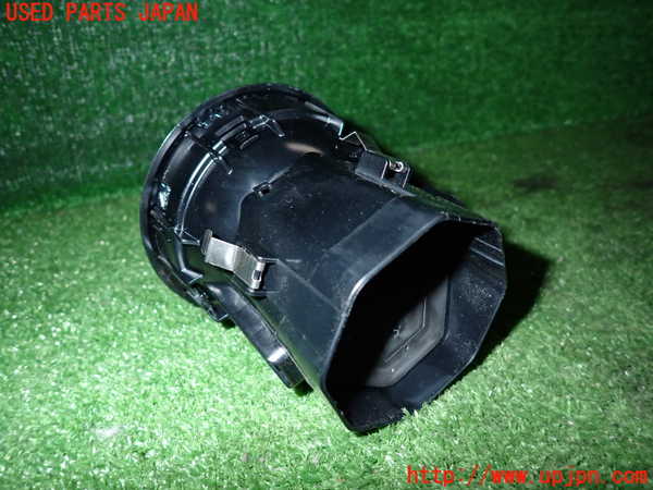 2UPJ-23407528]ベンツ B200 d W247(247012)エアコン吹き出し口3 (左) 中古_m0002.jpg