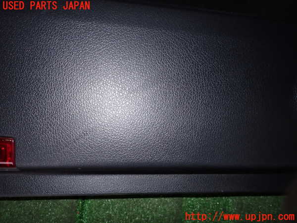 2UPJ-23401264]ベンツ B200 d W247(247012)左前ドア内張り 中古_m0002.jpg