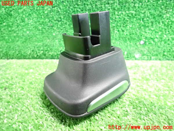 2UPJ-23407691]ベンツ B200 d W247(247012)内装トリム類1 中古_m0002.jpg