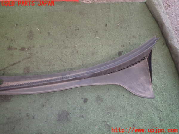 2UPJ-23411190]VW ゴルフ R32(1KBUBF)カウルトップ 中古_m0003.jpg