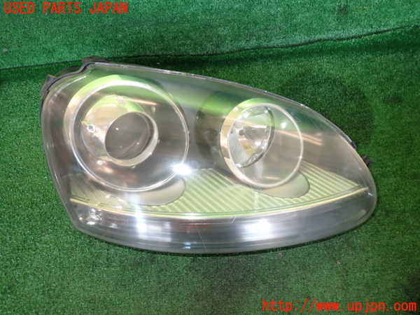 2UPJ-23411130]VW ゴルフ R32(1KBUBF)右ヘッドライト HID 中古_m0001.jpg