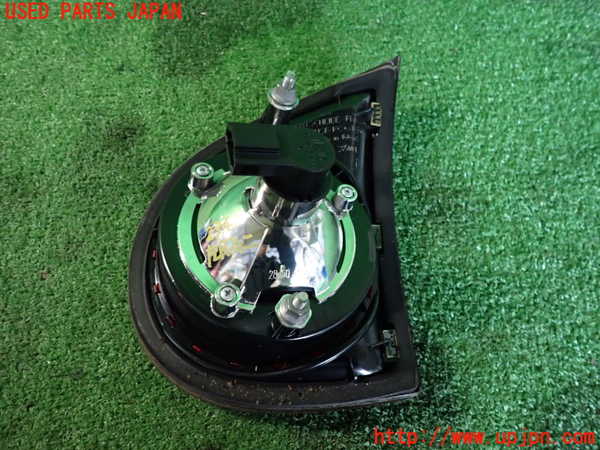 2UPJ-23411552]VW ゴルフ R32(1KBUBF)左リアフィニッシャー 中古_m0002.jpg