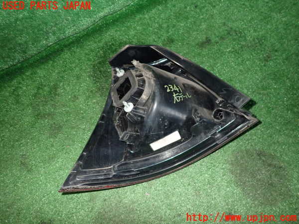 2UPJ-23411530]VW ゴルフ R32(1KBUBF)右テールランプ 中古_m0003.jpg