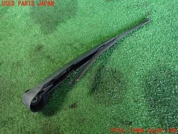 2UPJ-23411661]VW ゴルフ R32(1KBUBF)リアワイパーアーム1 中古_m0002.jpg