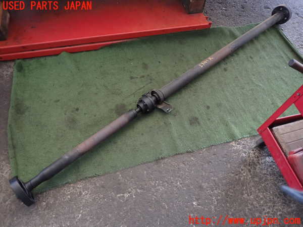 2UPJ-23413410]VW ゴルフ R32(1KBUBF)リアプロペラシャフト 中古_m0001.jpg