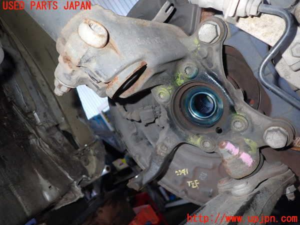 2UPJ-23414295]VW ゴルフ R32(1KBUBF)左フロントナックルハブ 中古_m0001.jpg