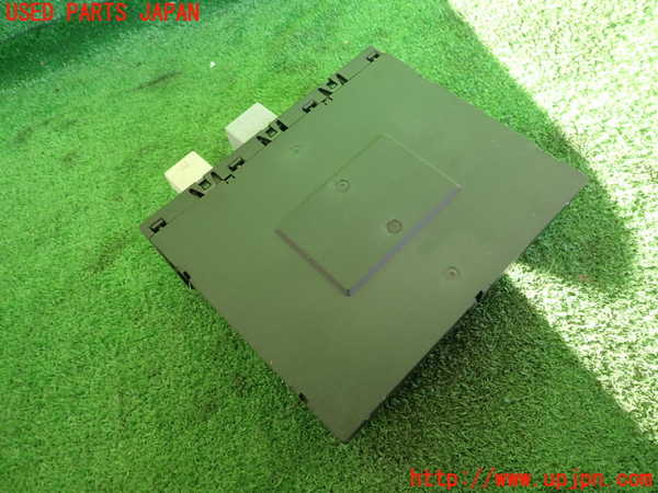 2UPJ-23416146]VW ゴルフ R32(1KBUBF)コンピューター1 (3C0 937 049) 中古_m0003.jpg