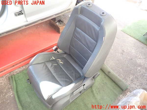2UPJ-23417065]VW ゴルフ R32(1KBUBF)助手席シート 中古_m0001.jpg