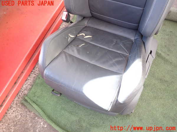 2UPJ-23417065]VW ゴルフ R32(1KBUBF)助手席シート 中古_m0003.jpg