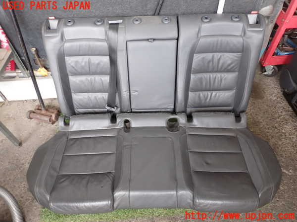 2UPJ-23417385]VW ゴルフ R32(1KBUBF)リアシート 中古_m0001.jpg