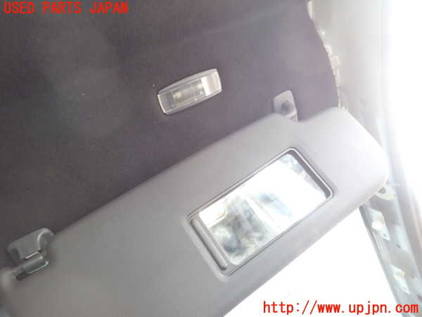 2UPJ-23417625]VW ゴルフ R32(1KBUBF)室内サンバイザー右側 中古_m0003.jpg