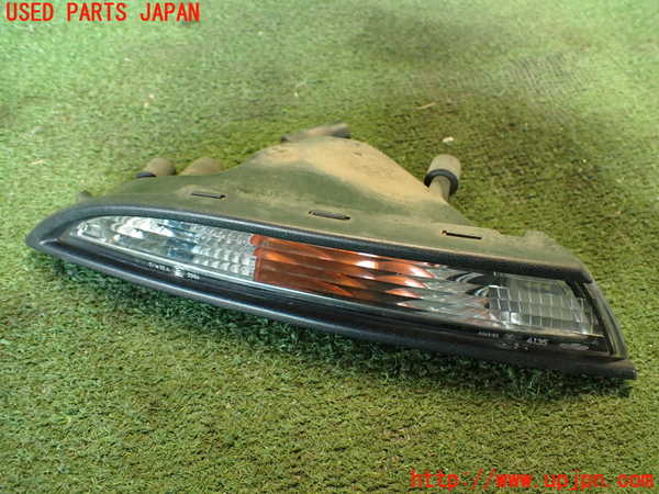 2UPJ-23421160]VW シロッコ(13CAV)右ウィンカーレンズ 中古_m0001.jpg