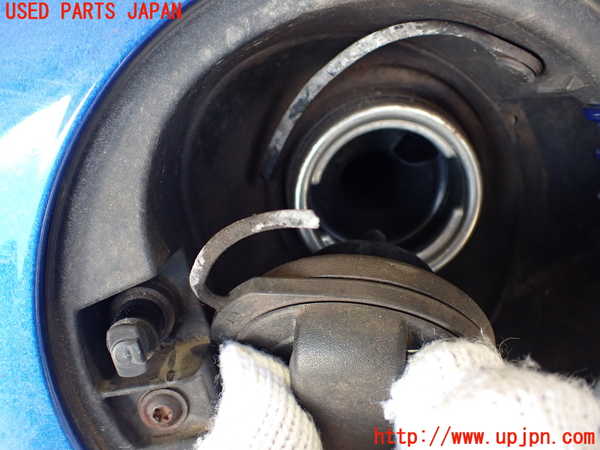 2UPJ-23421690]VW シロッコ(13CAV)フューエルリッド 中古_m0004.jpg