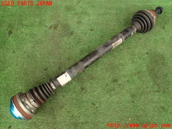 2UPJ-23424010]VW シロッコ(13CAV)右フロントドライブシャフト 中古_m0002.jpg