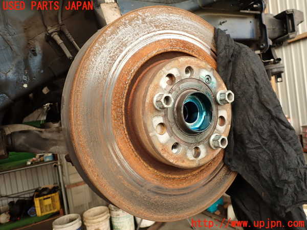 2UPJ-23424290]VW シロッコ(13CAV)右フロントナックルハブ 中古_m0001.jpg